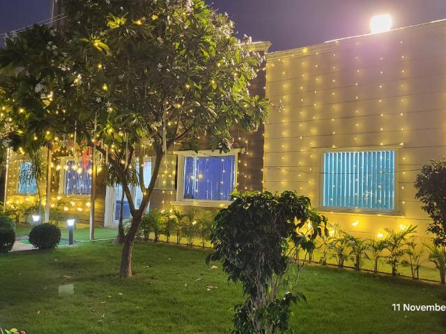 3 Bedroom 1900 Sq.Ft. Apartment in Sector 22d Yamuna Expressway Greater Noida Listing ID: #9434