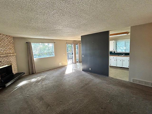 3 Bedroom 1.5 Bath House | Pet Friendly W/ Yard