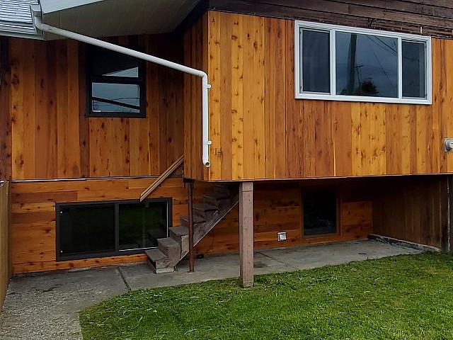 3 Bedroom 1 Bathroom Inside Unit For Rent