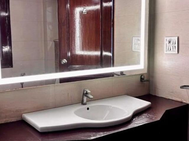 3 Bedroom 204 Sq.Yd. Builder Floor in Sector 45 Gurgaon Listing ID: #10312