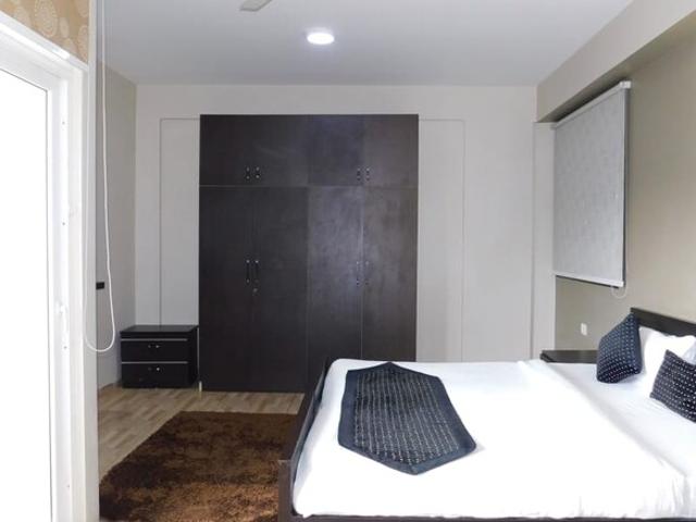 3 Bedroom 205 Sq.Yd. Builder Floor in Safdarjung Enclave Delhi Listing ID: #10392
