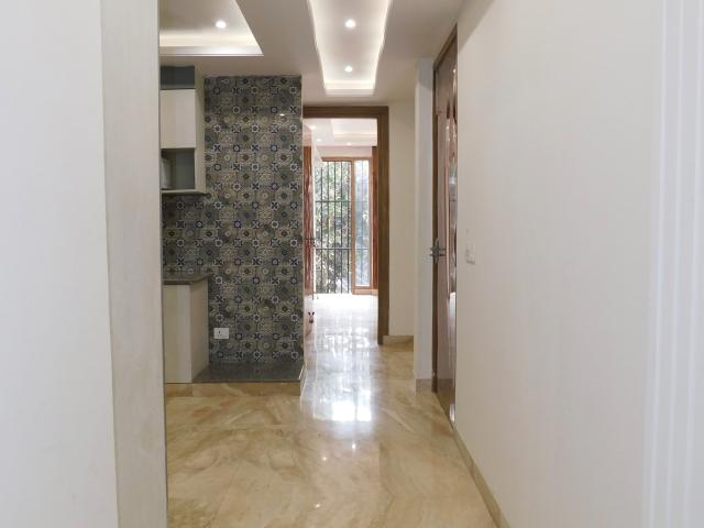 3 Bedroom 2000 Sq.Ft. Builder Floor in East Of Kailash Delhi Listing ID: #9513