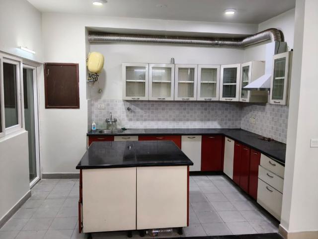 3 Bedroom 2000 Sq.Ft. Independent House in Gomti Nagar Lucknow Listing ID: #9962