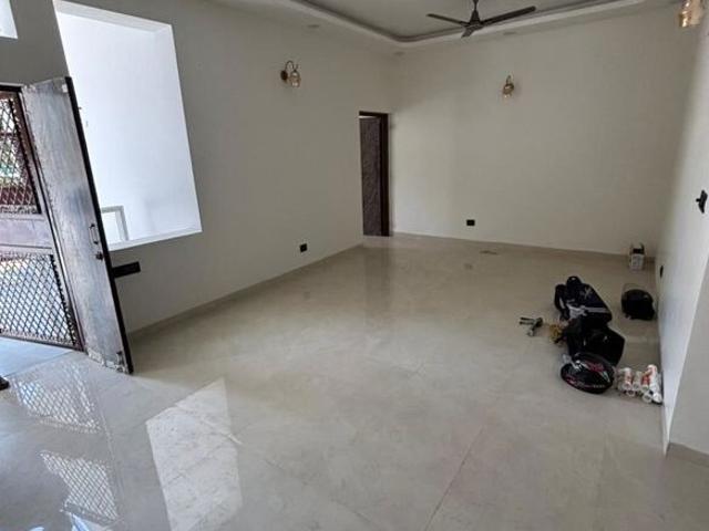 3 Bedroom 2000 Sq.Ft. Independent House in Sector 61 Noida Listing ID: #10262