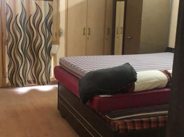 3 Bedroom 200 Sq.Yd. Builder Floor in East Of Kailash Delhi Listing ID: #10286