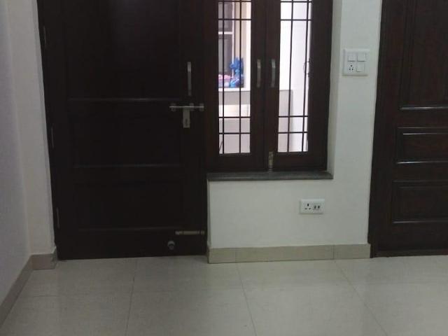 3 Bedroom 200 Sq.Yd. Builder Floor in Sector 57 Gurgaon Listing ID: #9869