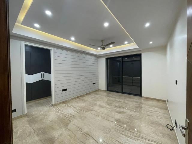 3 Bedroom 215 Sq.Yd. Builder Floor in Dlf Phase ii Gurgaon Listing ID: #8792