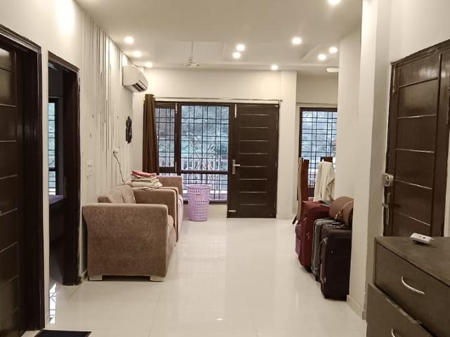 3 Bedroom 2160 Sq.Ft. Builder Floor in South City 2 Gurgaon Listing ID: #9343