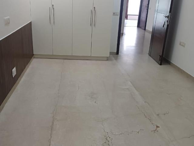 3 Bedroom 2100 Sq.Ft. Builder Floor in Defence Colony Delhi Listing ID: #9577