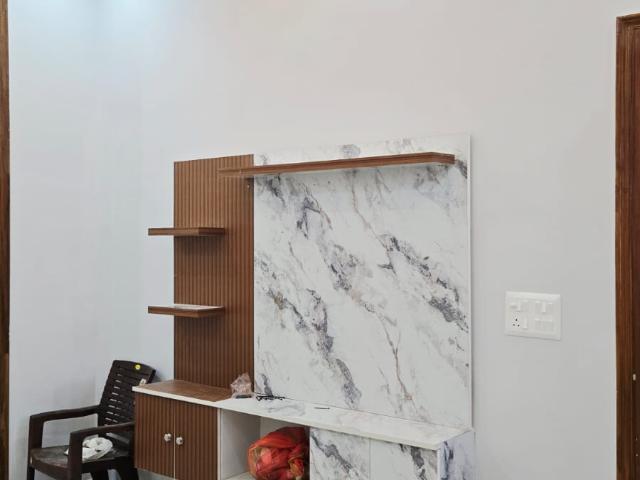 3 Bedroom 220 Sq.Yd. Builder Floor in Uday Park Delhi Listing ID: #9487