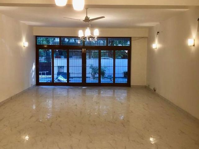 3 Bedroom 233 Sq.Yd. Villa in Chitra Vihar Delhi Listing ID: #10309