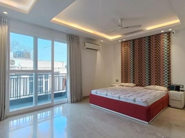 3 Bedroom 250 Sq.Yd. Builder Floor in Geetanjali Enclave Delhi Listing ID: #10173