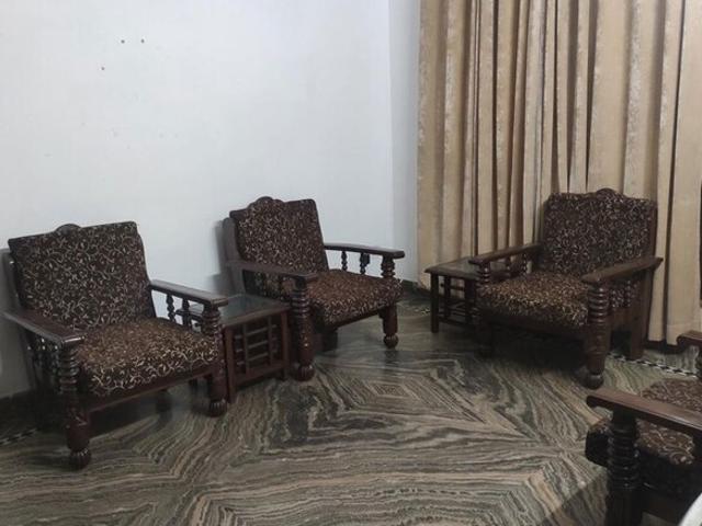 3 Bedroom 250 Sq.Yd. Builder Floor in Greater Kailash ii Delhi Listing ID: #10281