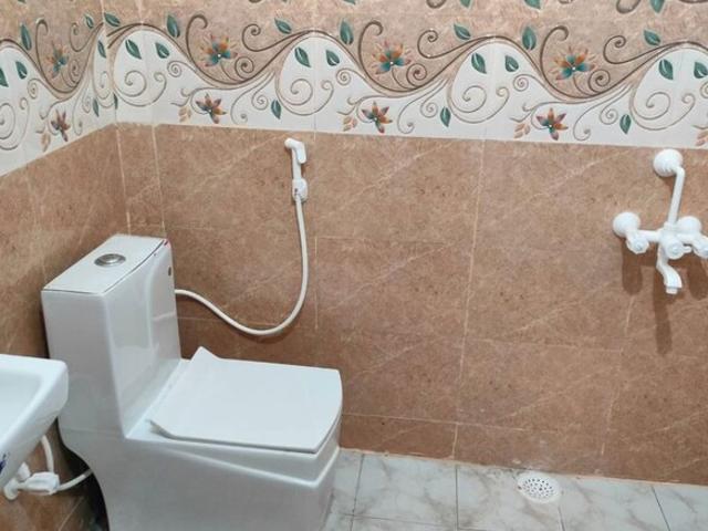3 Bedroom 250 Sq.Yd. Builder Floor in Hauz Khas Delhi Listing ID: #10282