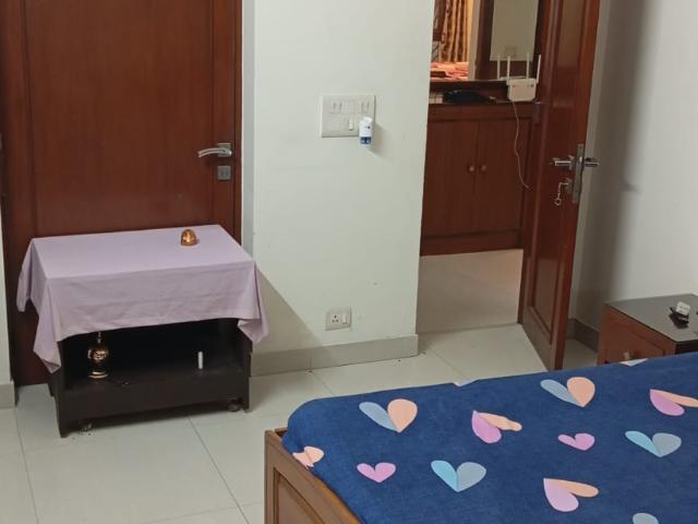 3 Bedroom 250 Sq.Yd. Builder Floor in South Extension ii Delhi Listing ID: #9549