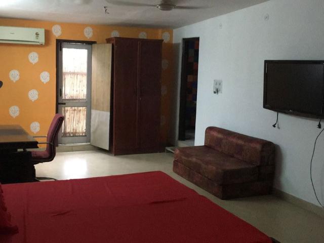 3 Bedroom 263 Sq.Yd. Builder Floor in Sector 57 Gurgaon Listing ID: #10319