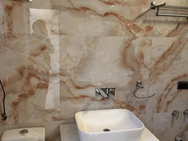 3 Bedroom 2700 Sq.Ft. Builder Floor in Lajpat Nagar Iii Delhi Listing ID: #10051