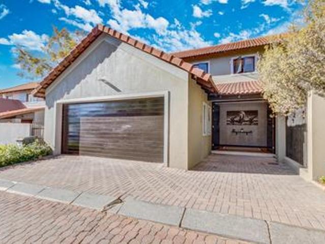 3 bedroom + 2.5 bath cluster thu.