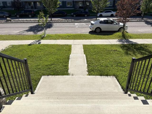 3 Bedroom 2.5 Bath Detached House with Garage Skyview Ranch Blvd
