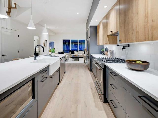 3 Bedroom, 2.5 Bath Luxury townhome
