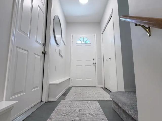 3 Bedroom 2.5 Bath Townhome in Sunny Benchlands