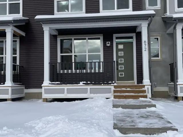 3 BEDROOM 2.5 BATH TOWNHOUSE IN SAVANNA