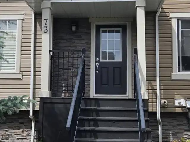 3 bedroom 2.5 bathrooms Townhouse