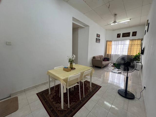 3 Bedroom 2 Bathroom Vista Seri Alam