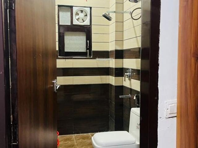 3 Bedroom 300 Sq.Yd. Builder Floor in Sushant Lok I Gurgaon Listing ID: #10073