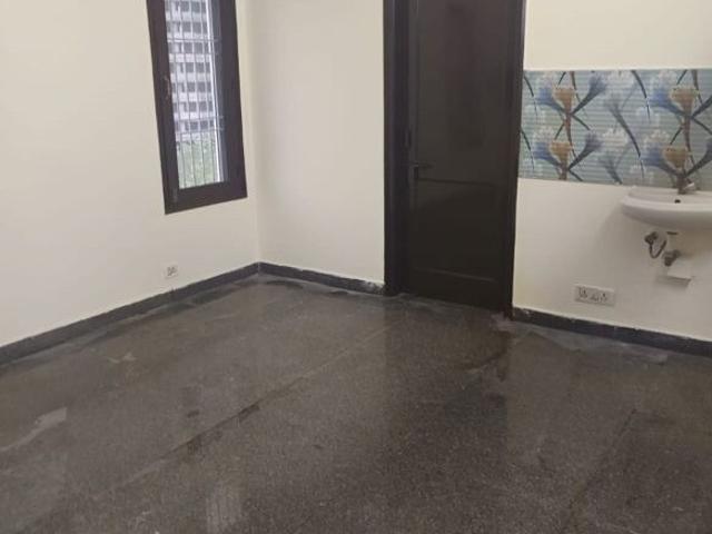 3 Bedroom 375 Sq.Yd. Builder Floor in Chanakyapuri Delhi Listing ID: #10279