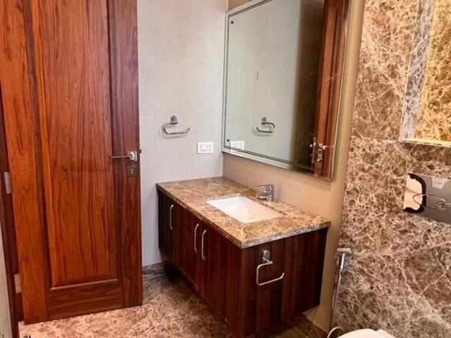 3 Bedroom 400 Sq.Yd. Apartment in Vasant Vihar Delhi Listing ID: #10345