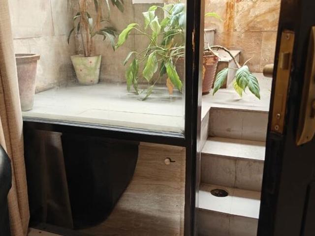 3 Bedroom 400 Sq.Yd. Builder Floor in Jawahar Nagar Delhi Listing ID: #10392