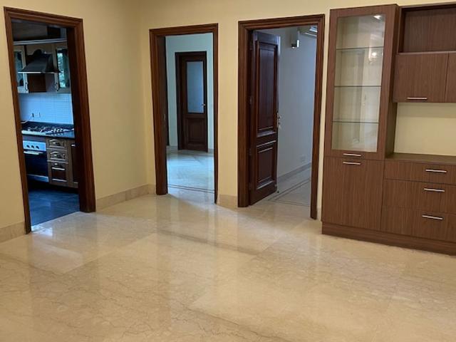3 Bedroom 500 Sq.Mt. Builder Floor in Jungpura Extension Delhi Listing ID: #9482