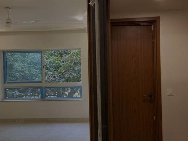 3 Bedroom 500 Sq.Yd. Builder Floor in Safdarjung Enclave Delhi Listing ID: #10028