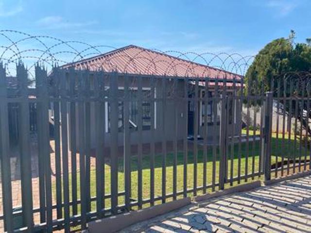 3 bedroom