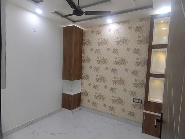 3 Bedroom 85 Sq.Yd. Builder Floor in Dwarka Mor Delhi Listing ID: #10020