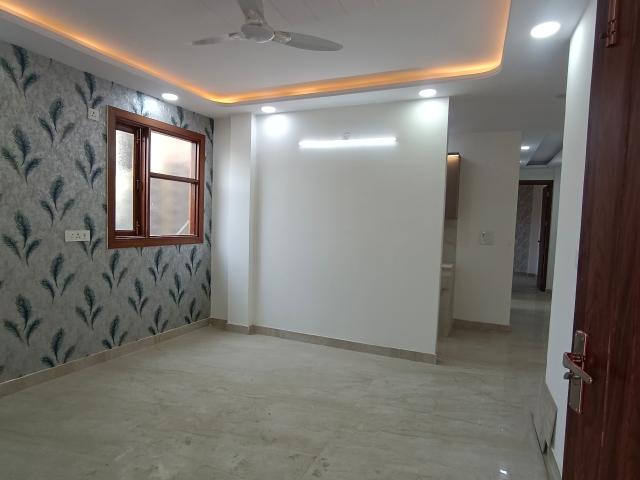 3 Bedroom 900 Sq.Ft. Builder Floor in Govindpuri Delhi Listing ID: #10208