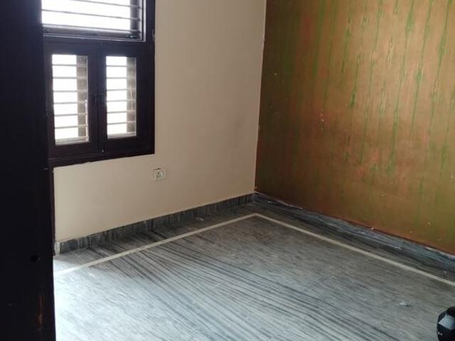 3 Bedroom 900 Sq.Ft. Builder Floor in Gangapuram Ghaziabad Listing ID: #10074