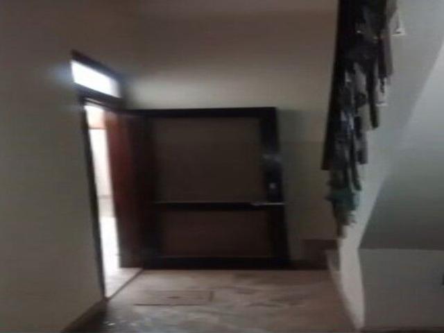 3 Bedroom 971 Sq.Ft. Builder Floor in Vasant Enclave Delhi Listing ID: #9838