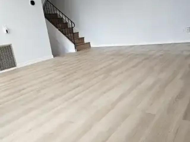 3 Bedroom Condo Calgary AB 102518739