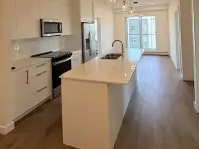 3 Bedroom Condo Calgary AB 104183086