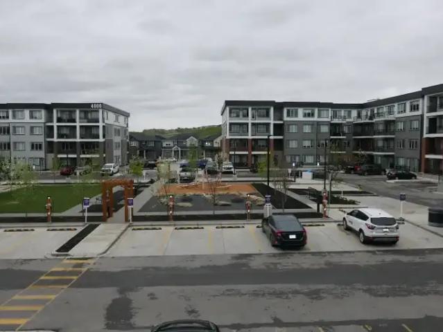 3 Bedroom Condo Calgary AB LS102052201