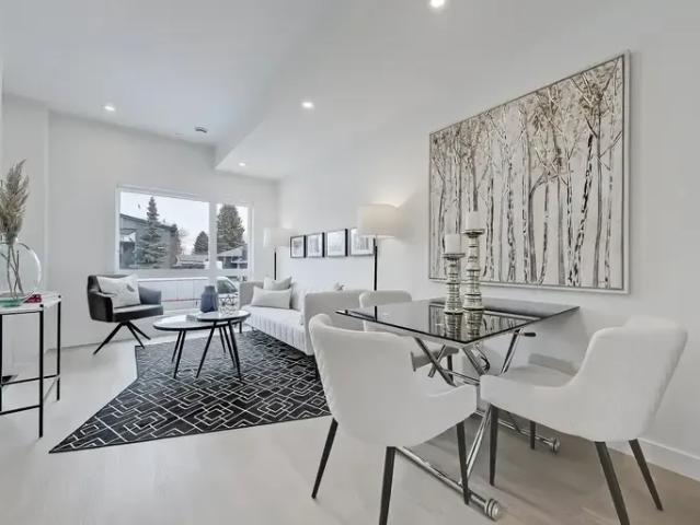3 Bedroom Condo Calgary AB LS96589634