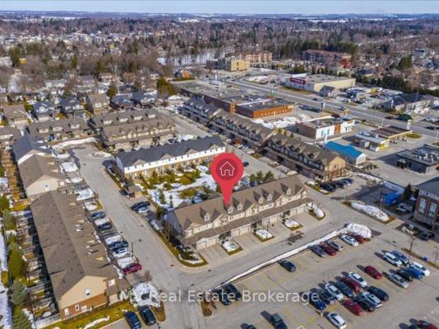 3 Bedroom Condo Centre Wellington ON N1M 1Y8 88848803