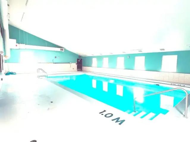 3 Bedroom Condo Edmonton AB 104257152