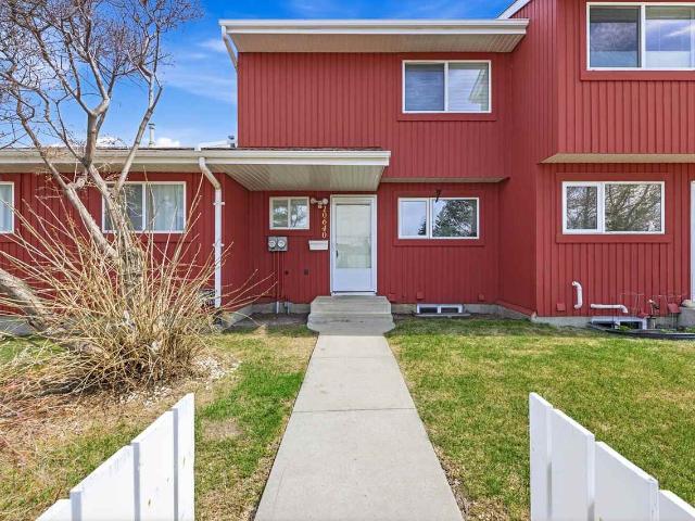 3 Bedroom Condo for Rent at 10640 Beaumaris Rd Nw, Edmonton, AB T5X 3N4 Lorelei