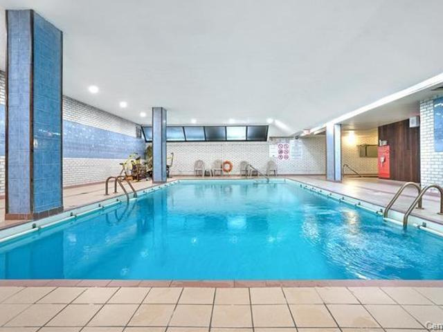 3 Bedroom Condo for Rent at 5740 Avenue Rembrandt, Côte Saint Luc, QC H4W 2Z2