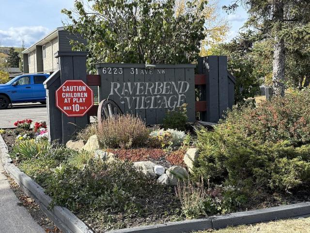 3 Bedroom Condo for Rent at 6223 Riverbend Village, Calgary, AB T3B 3X2 Bowness