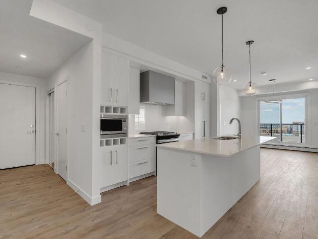 3 Bedroom Condo for Rent at 8230 Broadcast Ave Sw, Calgary, AB T3H 6M1 West Springs