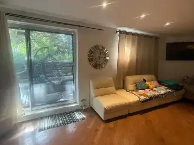 3 Bedroom Condo Montreal QC 103322501